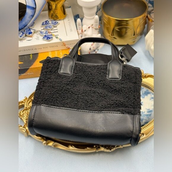 🆕 KURT GEIGER LONDON 🧿 NWOT Extra Small Faux Shearling Surrey Tote Bag, Black - Picture 11 of 14